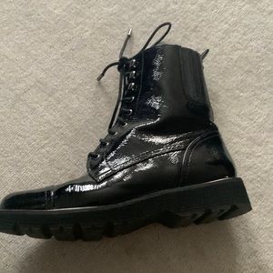 Donald Pliner combat boots
